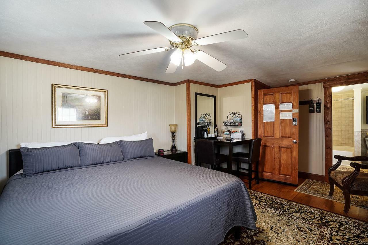 Hocking Hills Inn 洛根 外观 照片